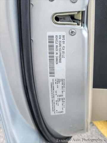 2023 Chrysler Voyager LX
