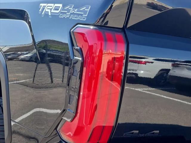 2026 Toyota Tundra SR5 CrewMax 5.5' Bed