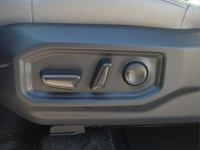 2026 Toyota Tundra SR5 CrewMax 5.5' Bed