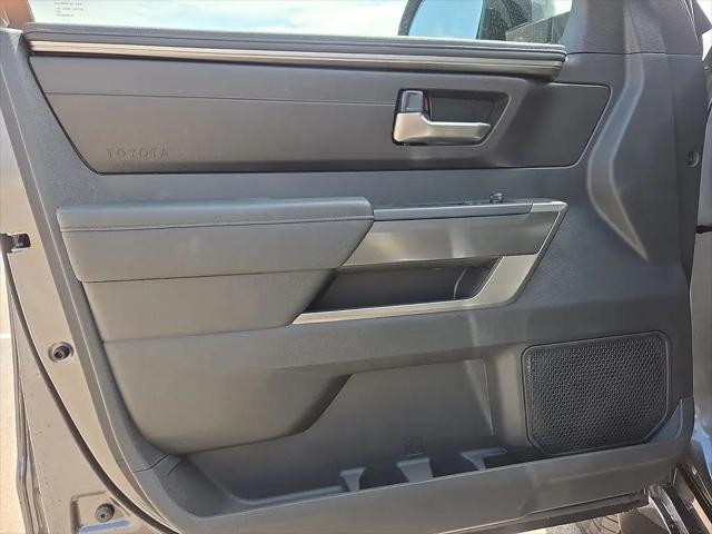 2026 Toyota Tundra SR5 CrewMax 5.5' Bed