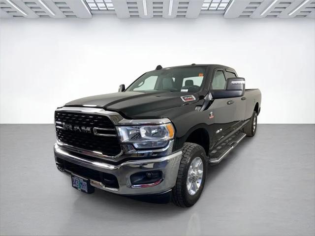 2024 Ram 3500 Big Horn Crew Cab 4x4 8' Box