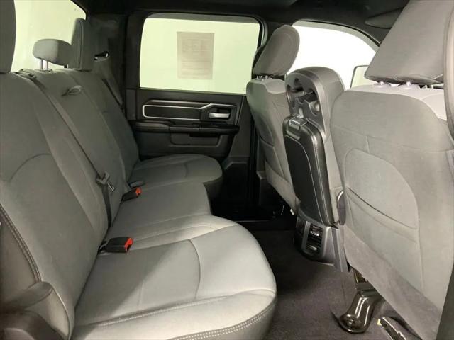 2024 Ram 3500 Big Horn Crew Cab 4x4 8' Box