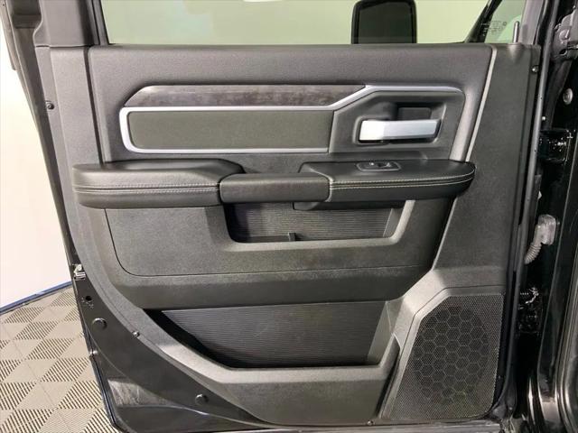 2024 Ram 3500 Big Horn Crew Cab 4x4 8' Box