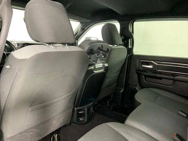 2024 Ram 3500 Big Horn Crew Cab 4x4 8' Box