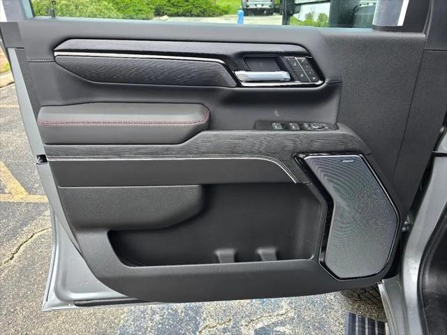 2026 GMC Sierra 2500HD Crew Cab, Standard Bed, AT4X, 4WD