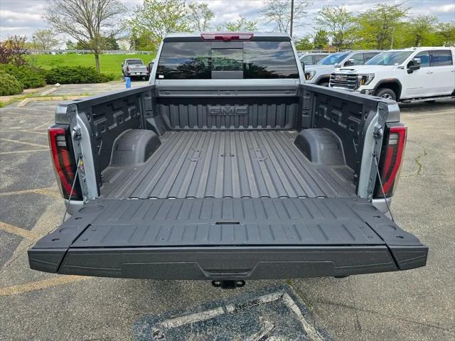 2026 GMC Sierra 2500HD Crew Cab, Standard Bed, AT4X, 4WD