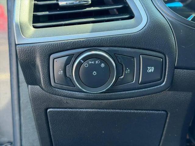2020 Ford Edge SE