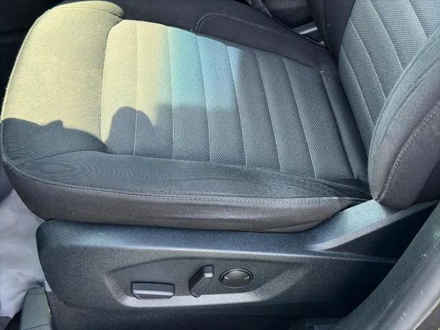 2020 Ford Edge SE