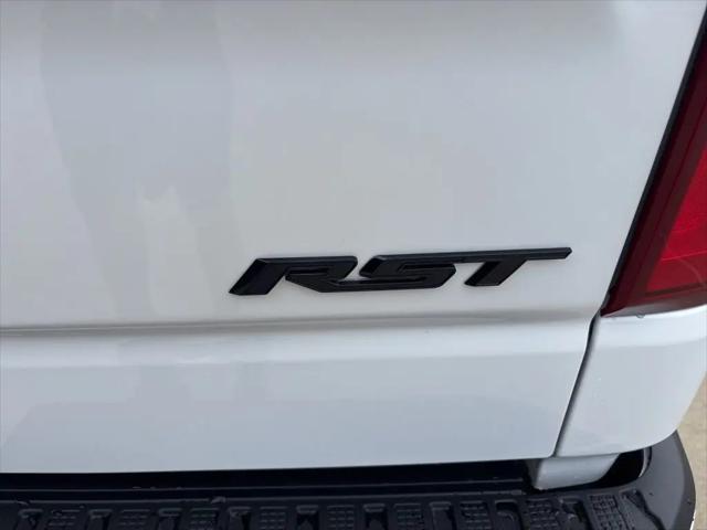 2026 Chevrolet Silverado 1500 4WD Crew Cab Short Bed RST