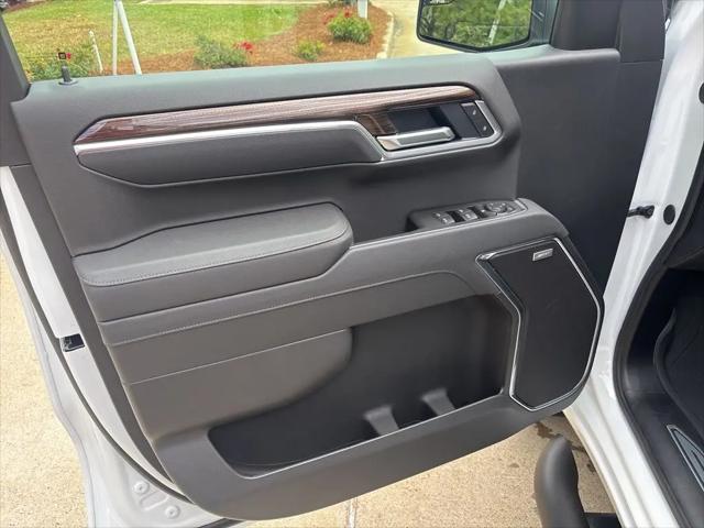 2026 Chevrolet Silverado 1500 4WD Crew Cab Short Bed RST