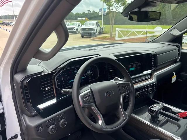 2026 Chevrolet Silverado 1500 4WD Crew Cab Short Bed RST