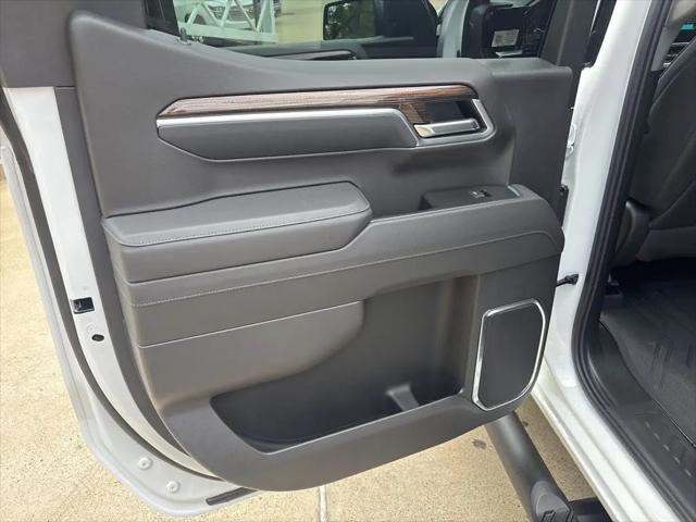 2026 Chevrolet Silverado 1500 4WD Crew Cab Short Bed RST