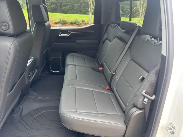 2026 Chevrolet Silverado 1500 4WD Crew Cab Short Bed RST