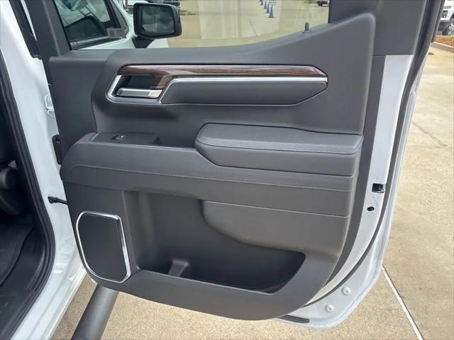 2026 Chevrolet Silverado 1500 4WD Crew Cab Short Bed RST