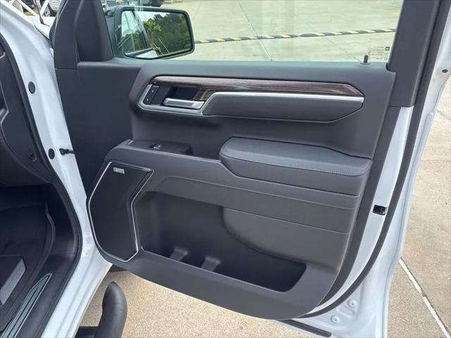 2026 Chevrolet Silverado 1500 4WD Crew Cab Short Bed RST