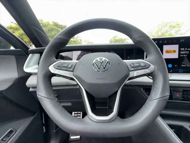 2026 Volkswagen Tiguan SE R-Line Black
