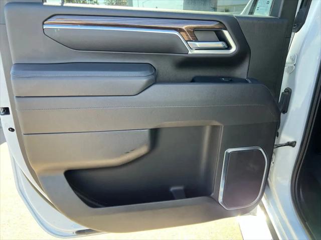 2025 Chevrolet Silverado 2500HD 4WD Crew Cab Standard Bed LT