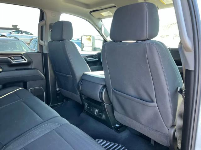 2025 Chevrolet Silverado 2500HD 4WD Crew Cab Standard Bed LT
