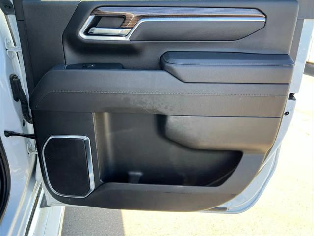 2025 Chevrolet Silverado 2500HD 4WD Crew Cab Standard Bed LT