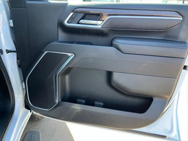 2025 Chevrolet Silverado 2500HD 4WD Crew Cab Standard Bed LT