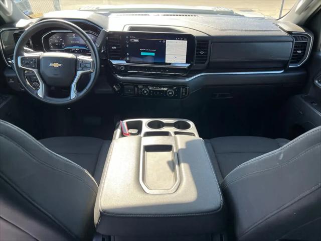 2025 Chevrolet Silverado 2500HD 4WD Crew Cab Standard Bed LT