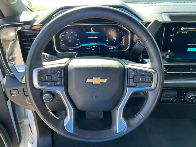 2025 Chevrolet Silverado 2500HD 4WD Crew Cab Standard Bed LT