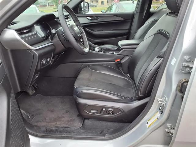 2025 Jeep Grand Cherokee Altitude 4x4