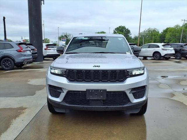2025 Jeep Grand Cherokee Altitude 4x4