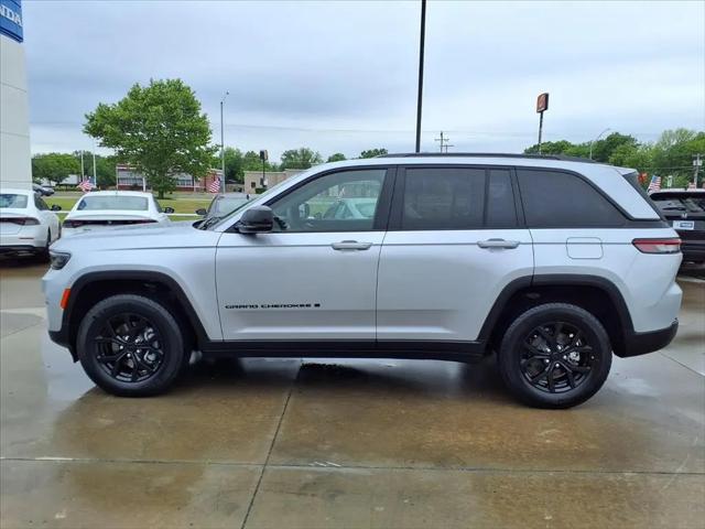 2025 Jeep Grand Cherokee Altitude 4x4