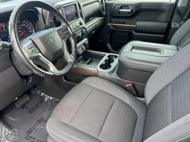 2020 Chevrolet Silverado 1500 4WD Crew Cab Standard Bed RST