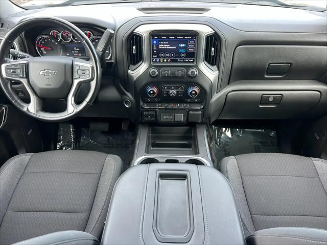 2020 Chevrolet Silverado 1500 4WD Crew Cab Standard Bed RST