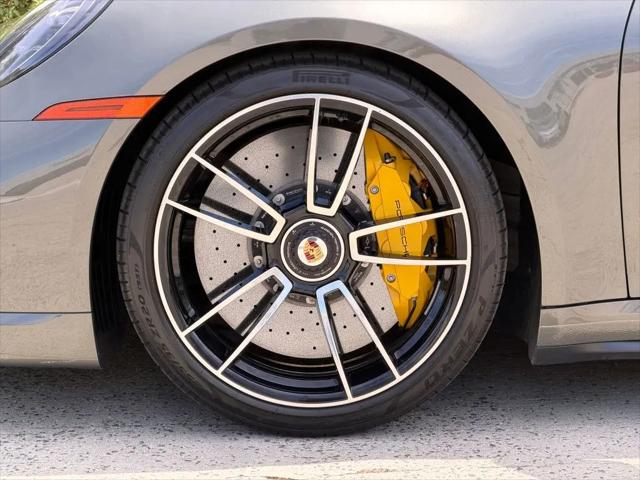 2021 Porsche 911 Turbo S Cabriolet
