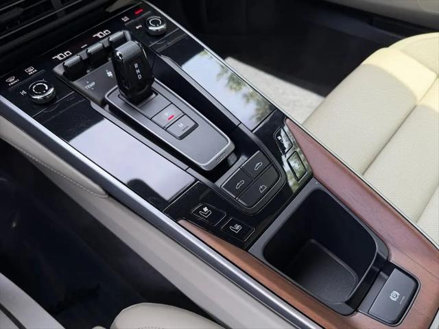 2021 Porsche 911 Turbo S Cabriolet