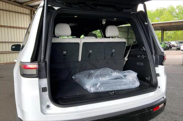 2026 Jeep Grand Wagoneer Limited Altitude 4x4