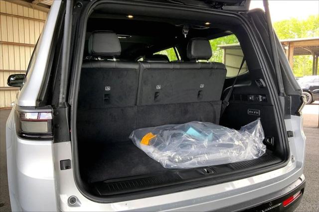 2026 Jeep Grand Wagoneer Limited Altitude 4x4