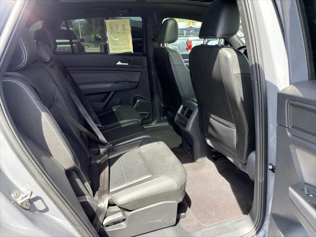 2021 Volkswagen Atlas Cross Sport 3.6L V6 SE w/Technology R-Line