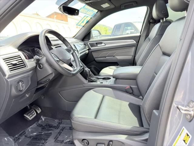 2021 Volkswagen Atlas Cross Sport 3.6L V6 SE w/Technology R-Line