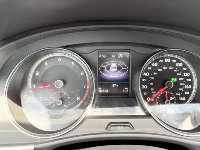 2021 Volkswagen Atlas Cross Sport 3.6L V6 SE w/Technology R-Line