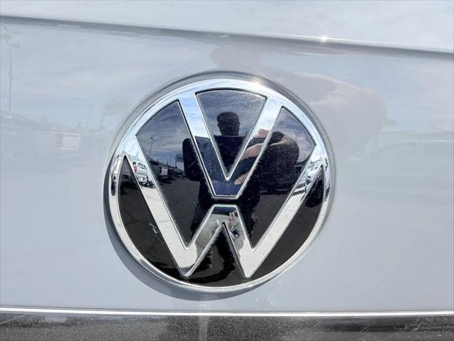 2021 Volkswagen Atlas Cross Sport 3.6L V6 SE w/Technology R-Line