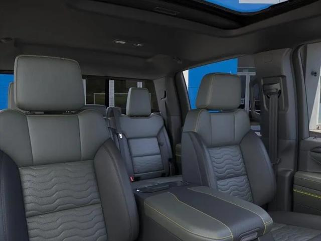2026 Chevrolet Silverado 2500HD Crew Cab, Standard Bed, XR2, 4WD