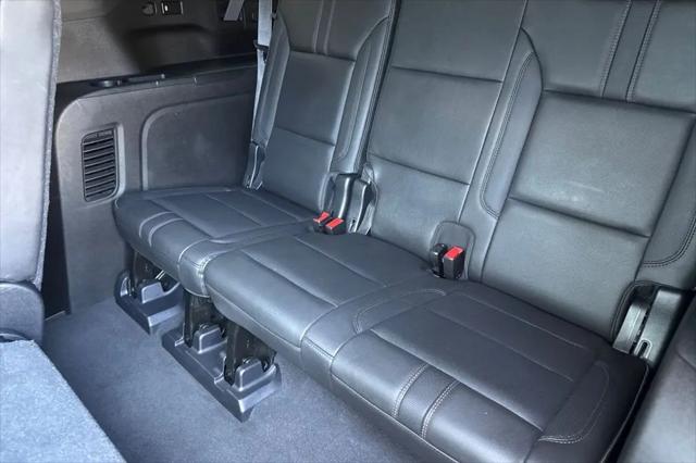 2021 Chevrolet Suburban 4WD RST