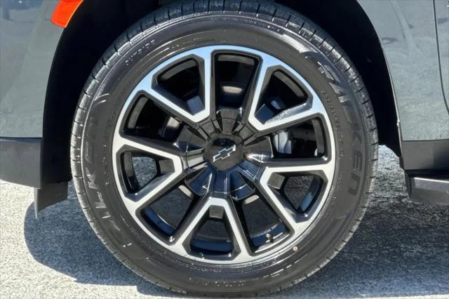 2021 Chevrolet Suburban 4WD RST