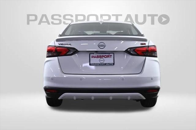 2025 Nissan Versa 1.6 SR