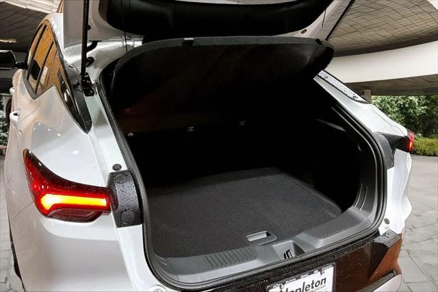 2026 Buick NV Sport Touring FWD