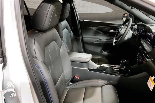 2026 Buick NV Sport Touring FWD