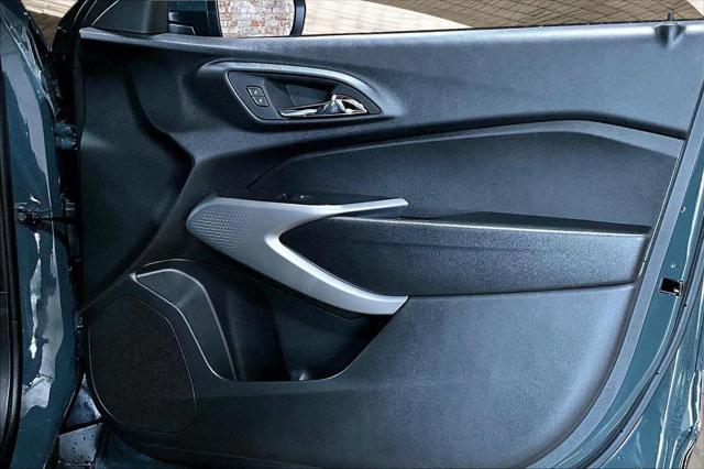 2026 Chevrolet Trax FWD LS