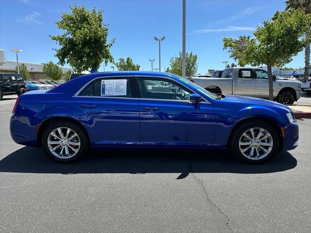 2021 Chrysler 300 Touring L AWD