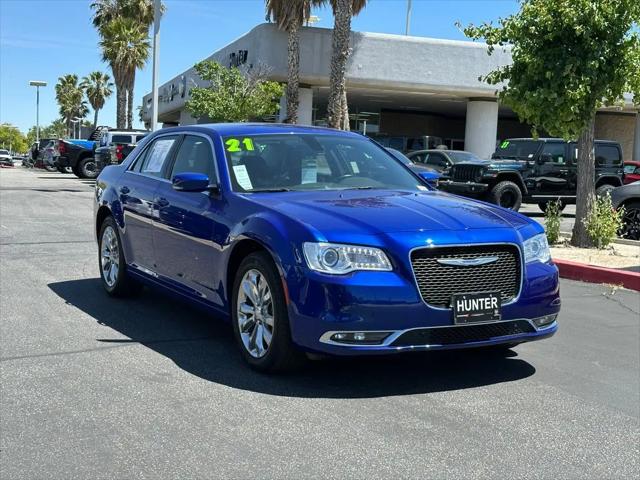 2021 Chrysler 300 Touring L AWD