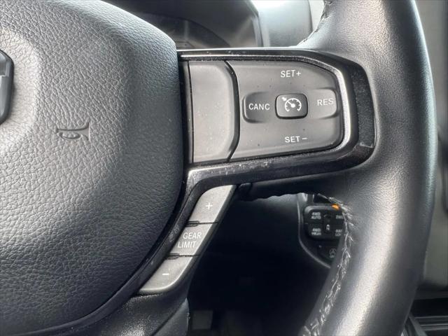 2023 Ram 1500 Big Horn Crew Cab 4x4 5'7" Box