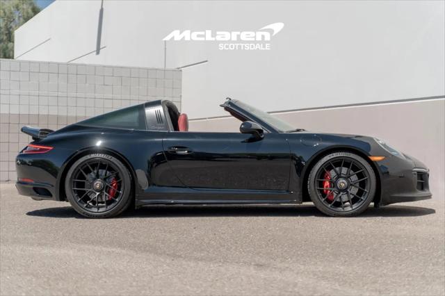 2019 Porsche 911 Targa 4 GTS